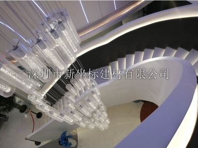 深圳人造石熱彎一體成型展廳墻面