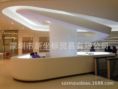 可麗耐異型接待臺，無縫拼接